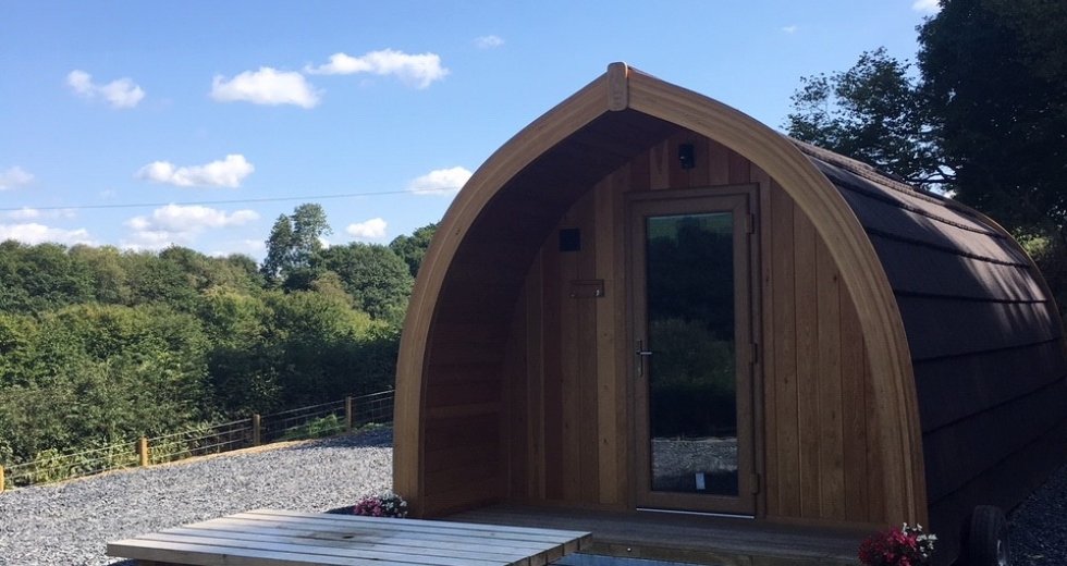 Glamping holidays in Powys, Mid Wales - Cil y Coed Luxury Pod